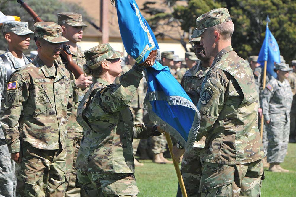 229th MI Battalion changes command