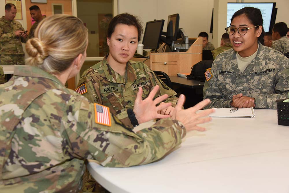 Santa Clara cadets learn lessons from Presidio Soldiers