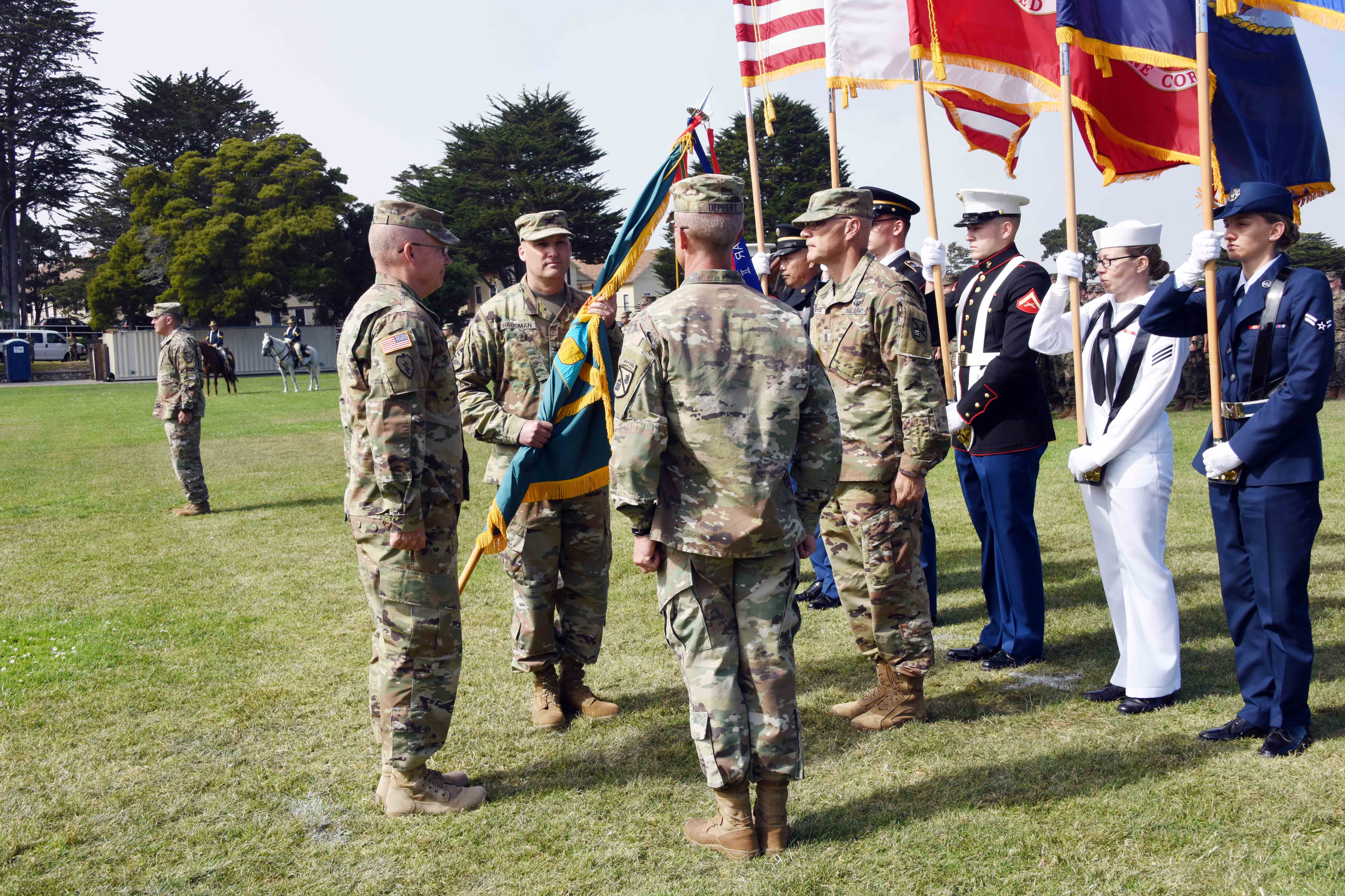 New commandant takes charge of DLIFLC