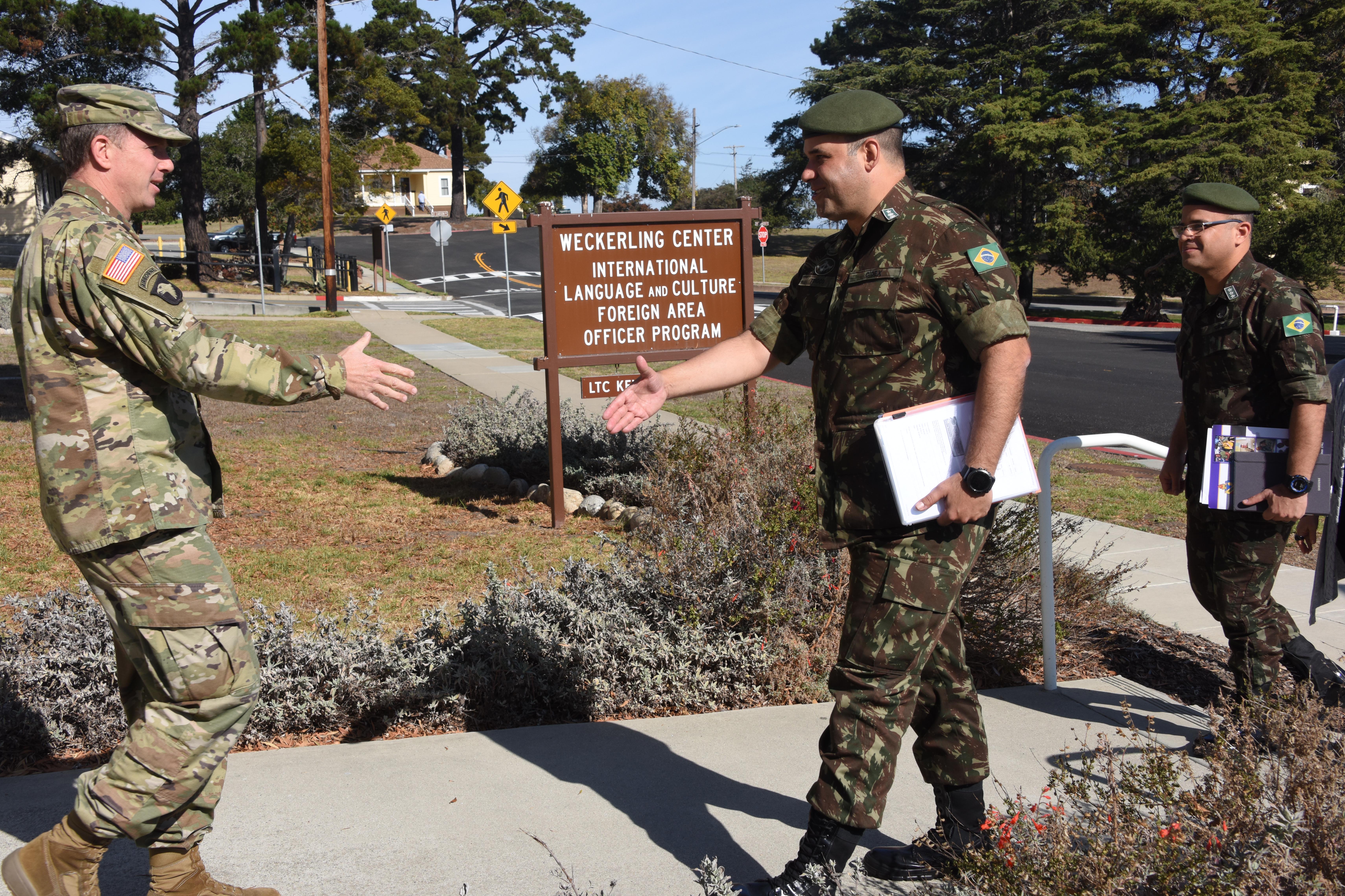 Brazilian Army Language Center officers visit DLIFLC